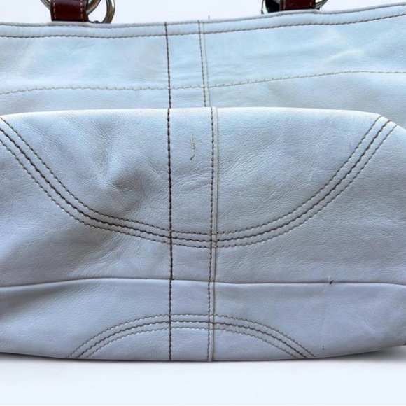 Coach Vintage Soho Cream Leather Shoulder bag - Picture 6 of 8